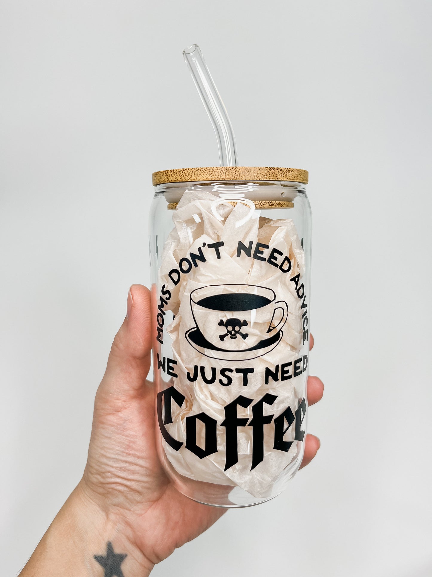 Moms Don't Need Advice Coffee Glass, Iced Coffee Cup for Mom, Cute Mom Gift, Mama Needs Coffee Glass, Baby Shower Gift, Mom Xmas Gift
